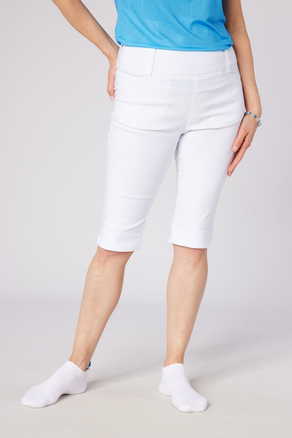 Core Pull On Short White