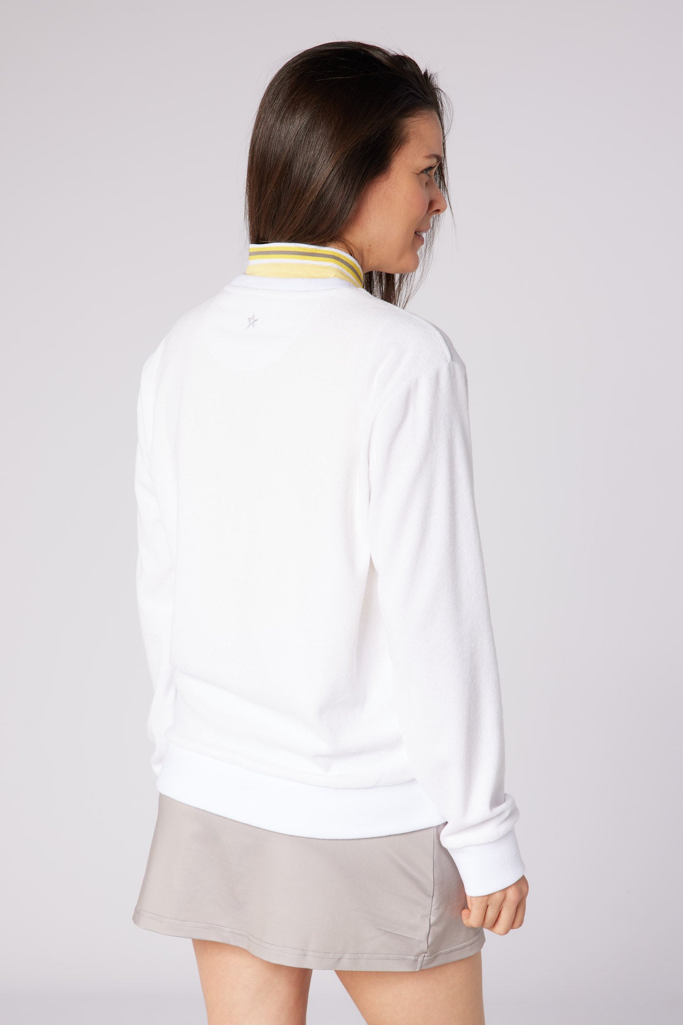 Elio Icon Sweater White
