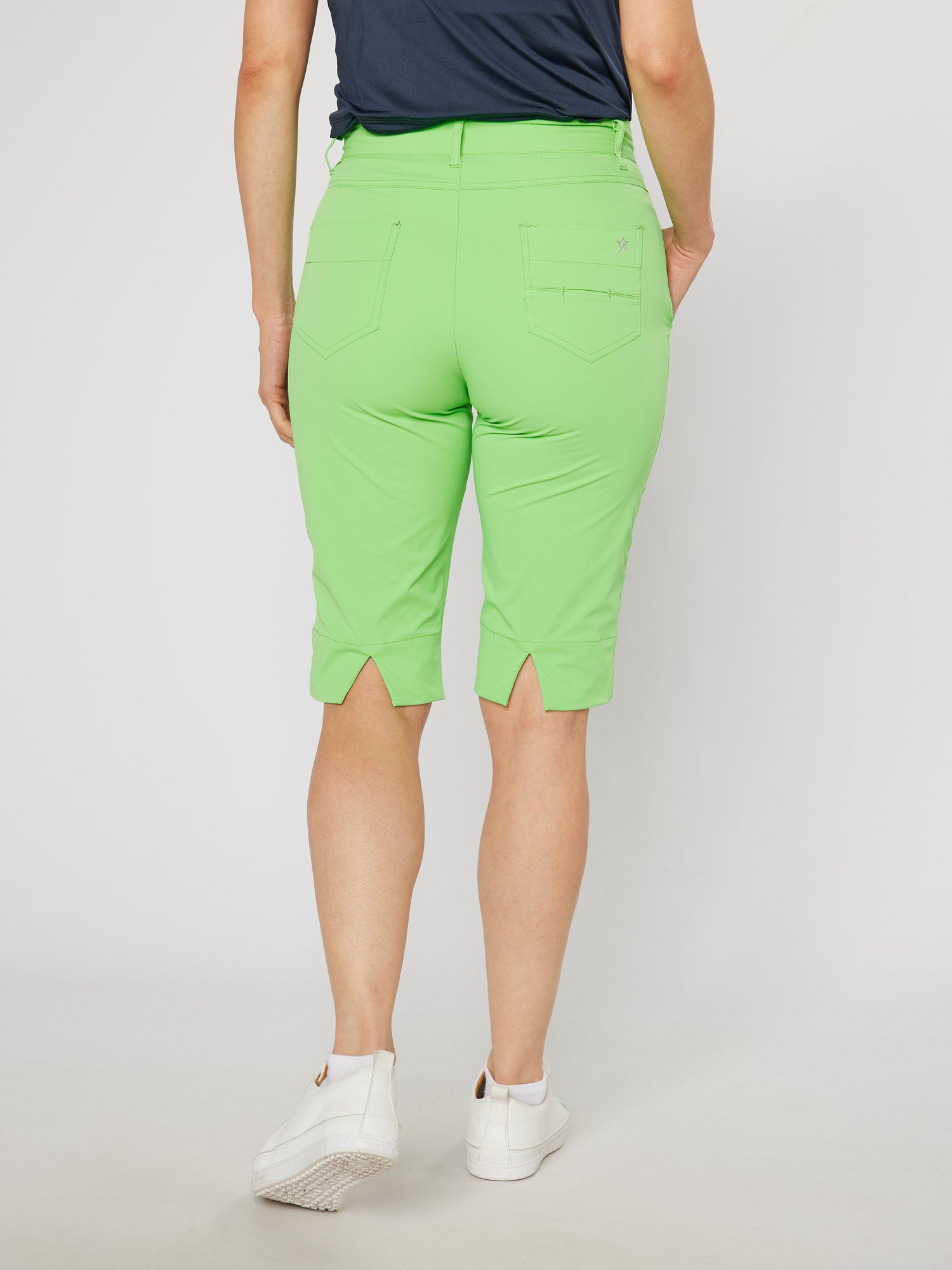 Megan Drifit Short Emerald